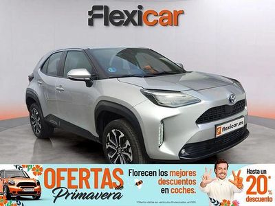 Usado Toyota Yaris Hybrid Active 116 CV (85 kW) 2024 Gris