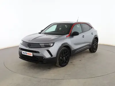 Usado Opel Mokka X GS Line 131 CV (96 kW) 2022 Gris SUV