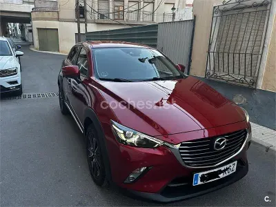 Käytetty Mazda CX-3 Luxury 120 HP (88 kW) 2018 Punainen Katumaasturi
