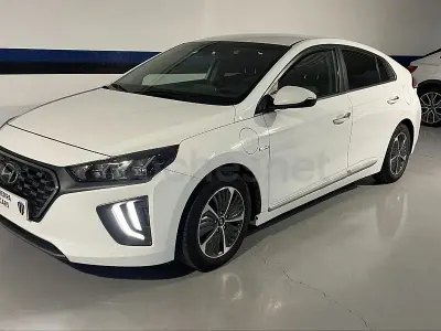 Usado Hyundai Ioniq 141 CV (103 kW) 2020 Blanco Utilitario