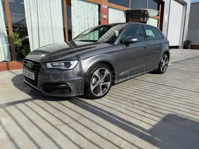 Usado Audi A3 S-Line 110 CV (80 kW) 2016 Gris / plata Berlina