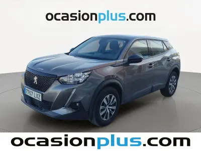 Usado Peugeot 2008 Active 110 CV (80 kW) 2022 Gris SUV