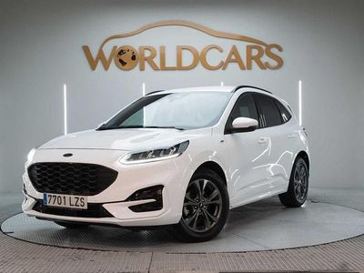 Usado Ford Kuga ST-Line 150 CV (110 kW) 2022 Blanco SUV