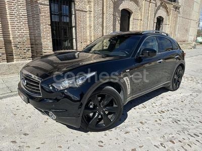 Infiniti QX70