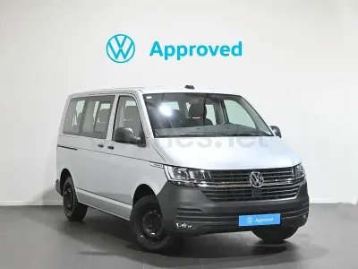 Usado VW Caravelle 110 CV (80 kW) 2021 Gris / plata Van