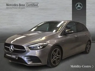 Usado Mercedes B200 AMG line 150 CV (110 kW) 2021 Mountaingrau  met. Utilitario