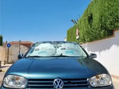 Usado VW Golf IV Conceptline 100 CV (73 kW) 2001 Verde Berlina