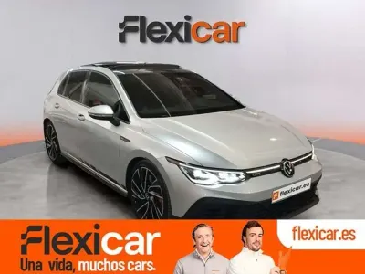 Usado VW Golf VIII GTI 300 CV (220 kW) 2022 Blanco Utilitario