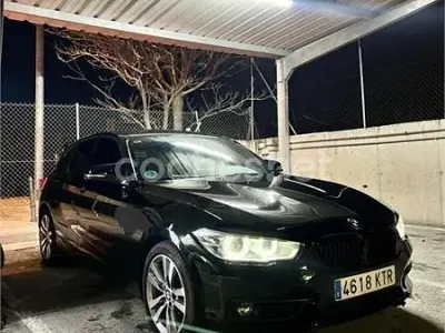 Usado BMW 118 Sport Line 136 CV (100 kW) 2019 Negro Berlina