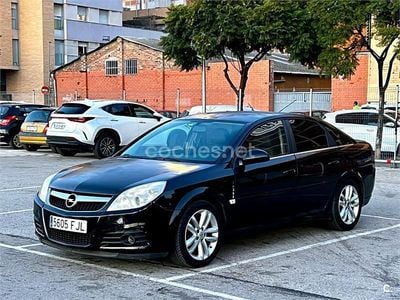 Negro Usado 2006 Opel Vectra Elegance Berlina | 3500 € (Precio justo)