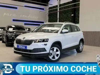 Usado Skoda Karoq Ambition 150 CV (110 kW) 2020 Blanco SUV