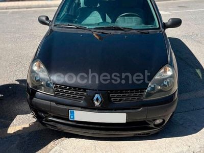 Renault Clio II