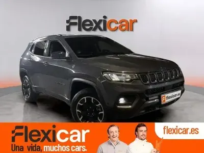 Usado Jeep Compass 240 CV (176 kW) 2022 Gris SUV
