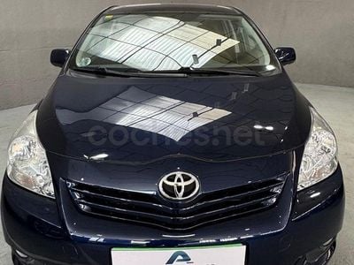 Usado Toyota Verso Active 126 CV (92 kW) 2009 Azul Monovolumen