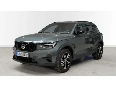 Usado Volvo XC40 Plus 2025 Verde SUV