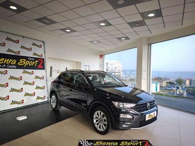 Usado VW T-Roc Advance 115 CV (84 kW) 2021 Negro SUV