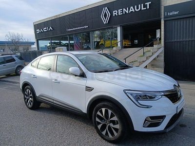Usado Renault Arkana Intens 140 CV (102 kW) 2022 Blanco SUV