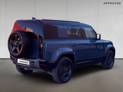 Usado Land Rover Defender SE Dynamic 249 HP (183 kW) 2025 Azul SUV