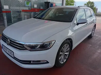 Używany VW Passat Advance 150 KM (110 kW) 2019 Biały Kombi