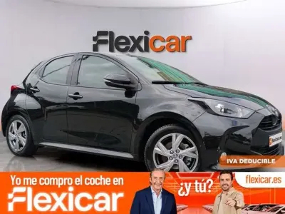 Usado Toyota Yaris Active 116 CV (85 kW) 2025 Negro Utilitario