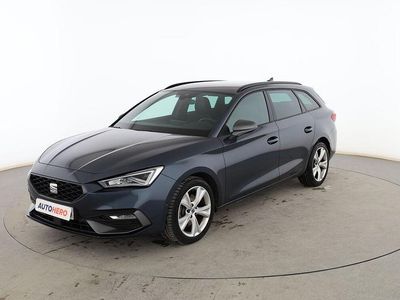 Usado Seat Leon FR 131 CV (96 kW) 2023 Gris Familiar