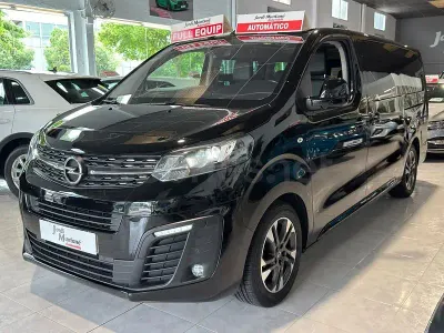 Usado Opel Zafira Life Business Elegance 177 CV (130 kW) 2023 Negro Monovolumen