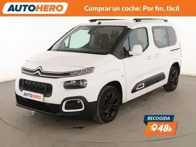Usado Citroën Berlingo Feel 110 CV (80 kW) 2020 Blanco Monovolumen