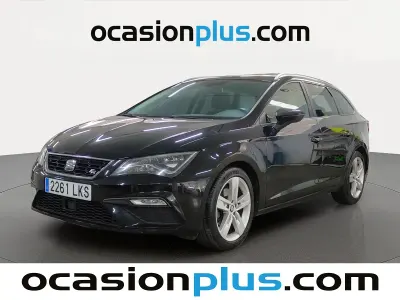 Usado Seat Leon FR 130 CV (95 kW) 2020 Negro Monovolumen