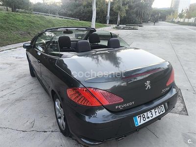 Verde Usado 2006 Peugeot 307 CC Descapotable | 5850 € (Precio justo)