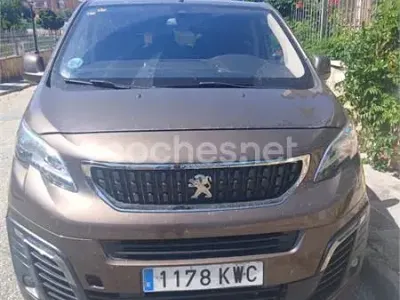 Usado Peugeot Traveller