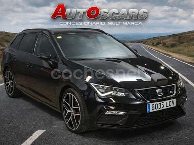 Usado Seat Leon FR 150 CV (110 kW) 2019 Negro Familiar