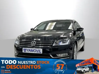 Usado VW Passat Highline 140 CV (102 kW) 2013 Negro Berlina