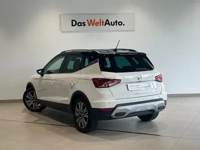 Usado Seat Arona Xperience 115 CV (84 kW) 2025 Blanco SUV