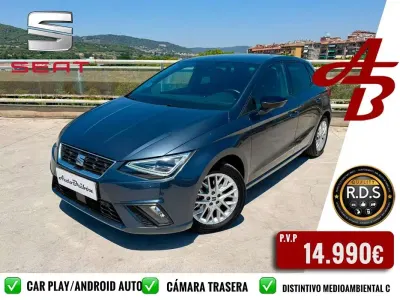 Usado Seat Ibiza Style 116 CV (85 kW) 2024 Gris Utilitario
