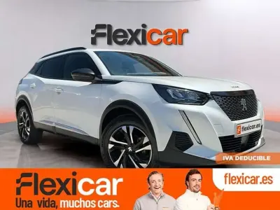 Usado Peugeot 2008 Allure 131 CV (96 kW) 2022 Blanco SUV