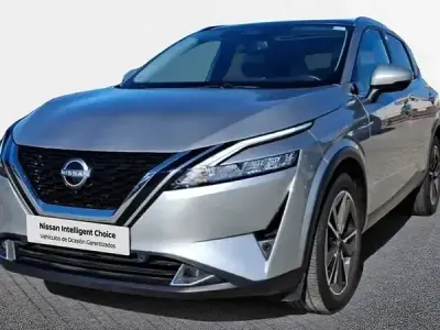 Usado Nissan Qashqai N-Connecta 140 CV (102 kW) 2022 Diamond silver (metalizado) SUV