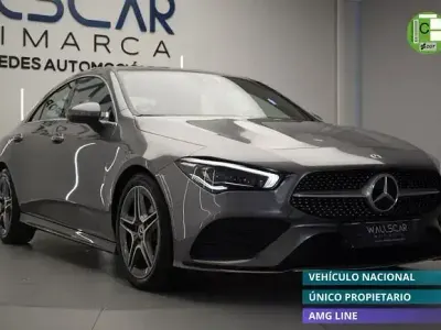 Usado Mercedes CLA200 150 CV (110 kW) 2022 Gris / plata Berlina