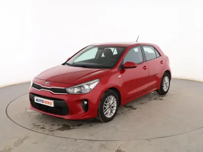Occasion Kia Rio Plus 100 PK (73 kW) 2018 Rood Sedan