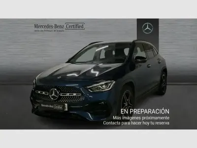 Usado Mercedes GLA200 AMG line 150 CV (110 kW) 2022 Azul SUV