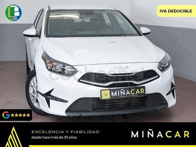 Usado Kia Ceed 120 CV (88 kW) 2023 Blanco Utilitario