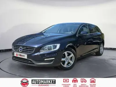 Usado Volvo V60 Momentum 114 CV (83 kW) 2018 Negro Familiar