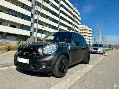 Usado Mini Cooper S Countryman 190 CV (139 kW) 2017 Gris / plata SUV