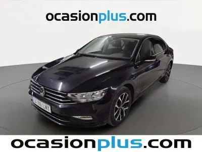 Usado VW Passat Executive 150 CV (110 kW) 2021 Negro Berlina