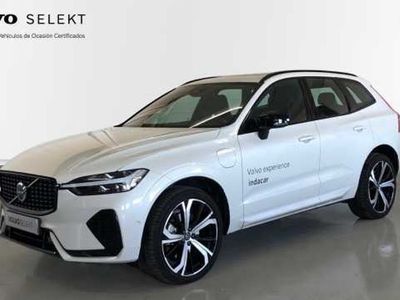 Blanco Usado 2023 Volvo XC60 Plus SUV | 64.500 €