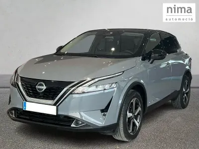 Usado Nissan Qashqai Premium Edition 190 CV (139 kW) 2025 Gris / plata SUV