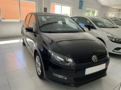 Usado VW Polo Advance 90 CV (66 kW) 2012 Negro Utilitario
