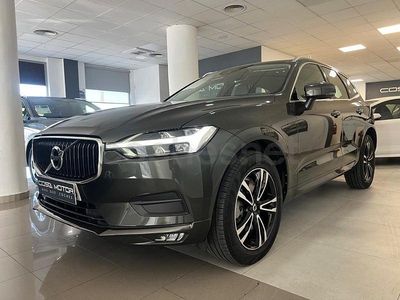 Usado Volvo XC60 Momentum 197 CV (144 kW) 2021 Gris / plata SUV