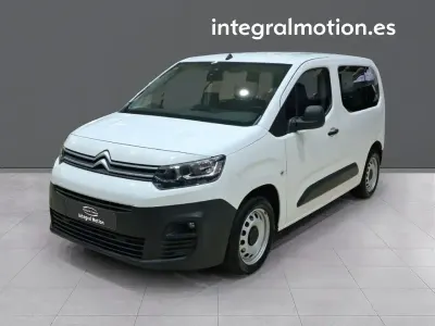 Usado Citroën Berlingo Live 102 HP (75 kW) 2019 Branco Monovolume