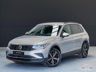 Usado VW Tiguan Life 150 HP (110 kW) 2021 Cinzento SUV