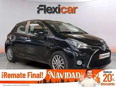 Negro Usado 2016 Toyota Yaris Active Utilitario | 11.990 € (Un poco caro)